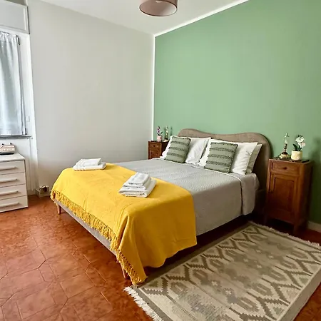 Casa Rosa - *