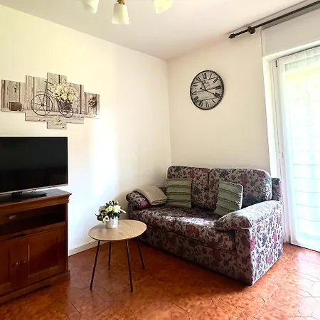 Casa Rosa - Ντέρβιο
